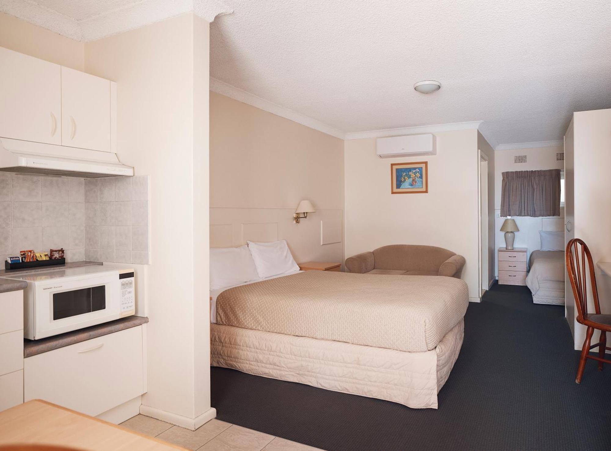 Holiday Lodge Motor Inn Narooma Eksteriør billede